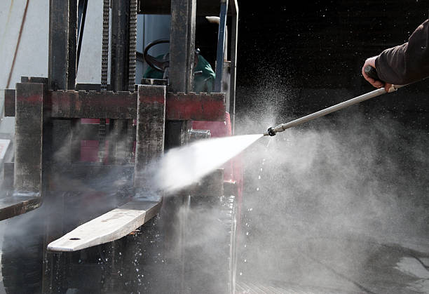Best Gas Station Cleaning  in Palm Springs North, FL